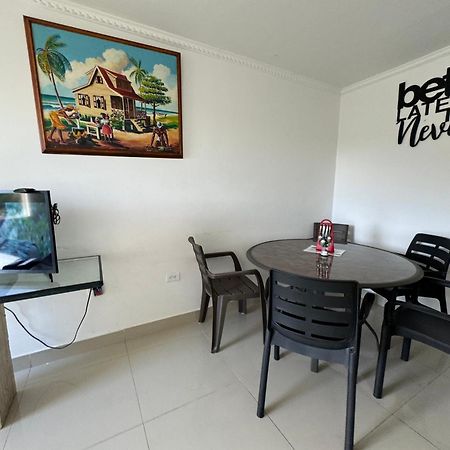 Sea Life Apartamentos En Via Principal Centro Y San Luis San Andres  Ngoại thất bức ảnh