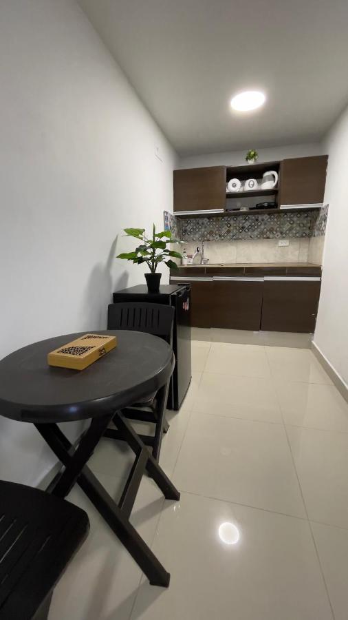 Sea Life Apartamentos En Via Principal Centro Y San Luis San Andres  Ngoại thất bức ảnh