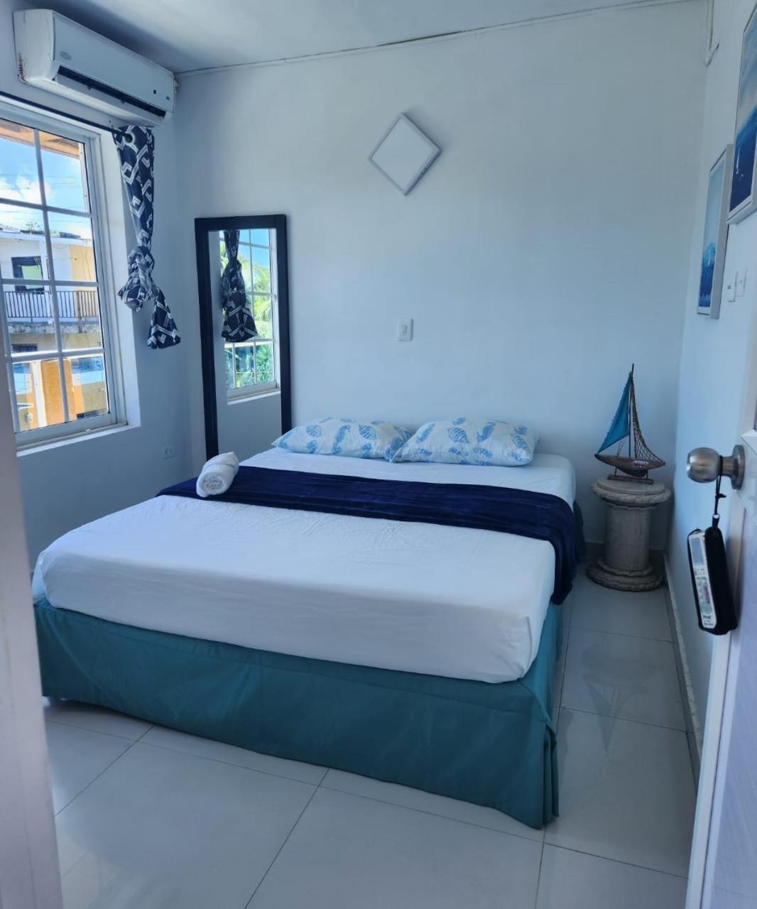 Sea Life Apartamentos En Via Principal Centro Y San Luis San Andres  Ngoại thất bức ảnh